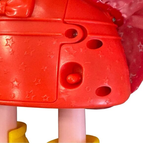 Peppa Pig Peppa’s Muddy Muddles Party Singing & Dancing Red Dress Toy - Picture 4 of 7